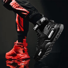 Charger l'image dans la galerie, Men's High Top Fashion Leather Sneakers Trend Hot Sale Comfortable Man Casual Shoes Outdoor Non-slip Breathable Men Shoes