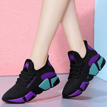 Charger l'image dans la galerie, 2019 Spring New Women casual shoes fashion breathable lightweight Walking mesh lace up flat shoes sneakers women