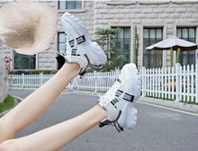 Charger l&#39;image dans la galerie, 2019 Spring New Leather Women&#39;s Platform Chunky Sneakers Fashion Women Flat Thick Sole Shoes Woman Dad Footwear